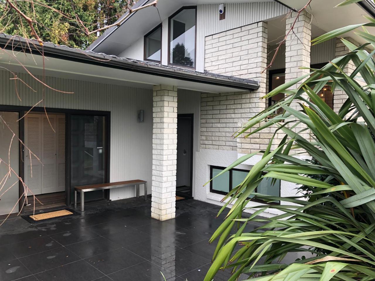Luxury K-Lodge With Golf Course View-Rotorua Extérieur photo