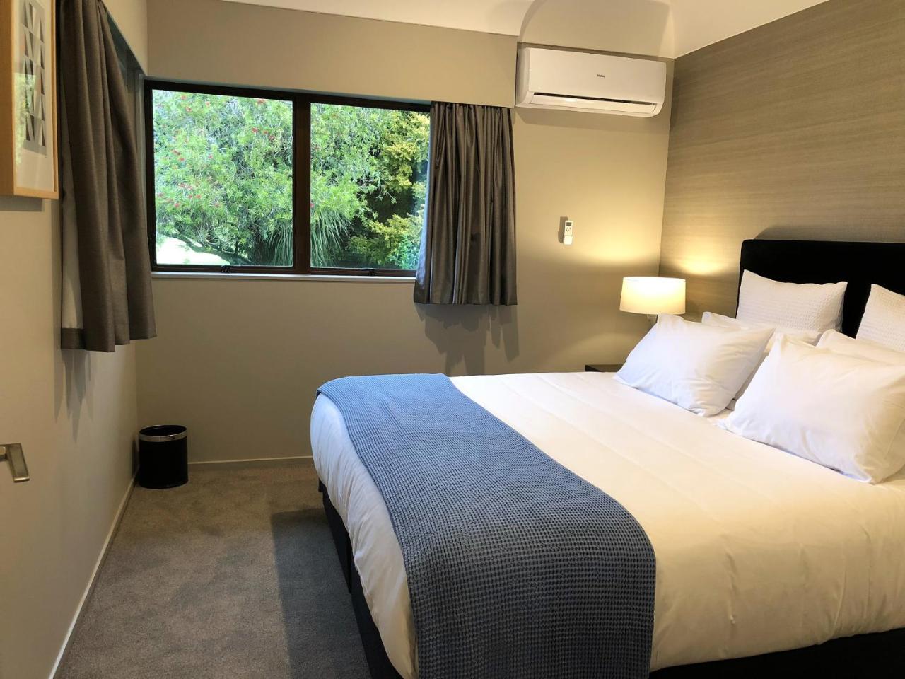 Luxury K-Lodge With Golf Course View-Rotorua Extérieur photo