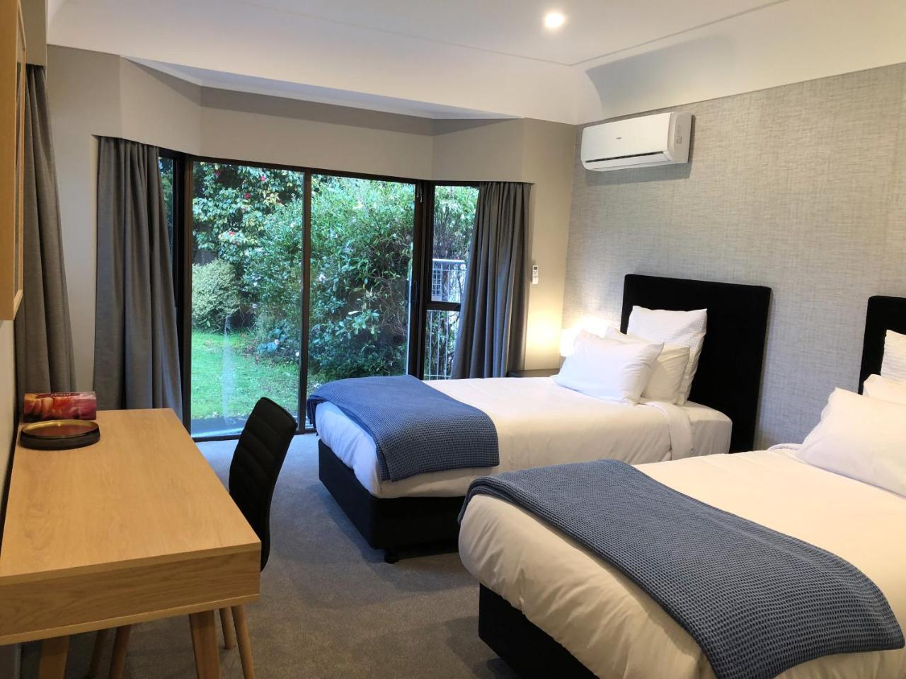 Luxury K-Lodge With Golf Course View-Rotorua Extérieur photo