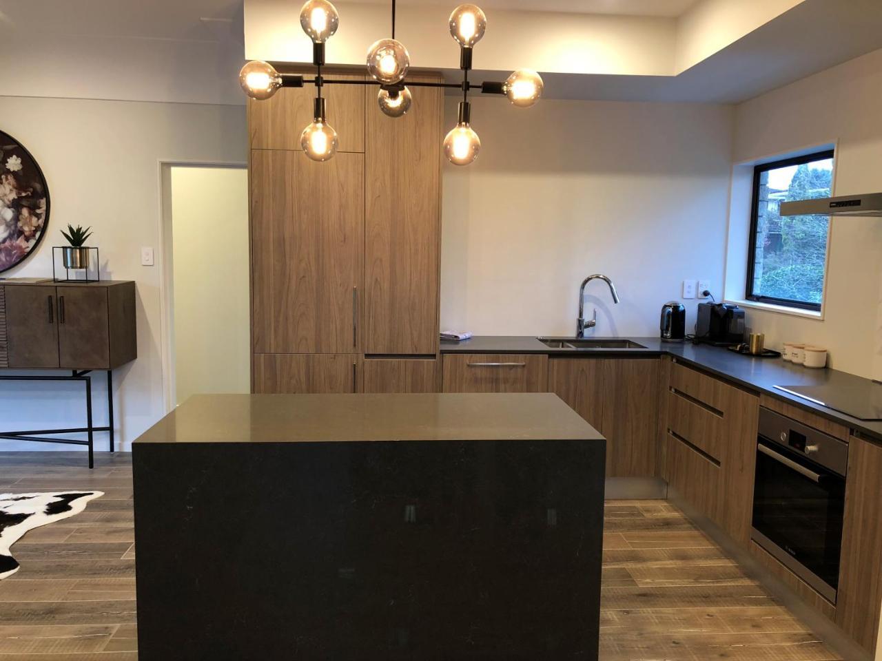Luxury K-Lodge With Golf Course View-Rotorua Extérieur photo